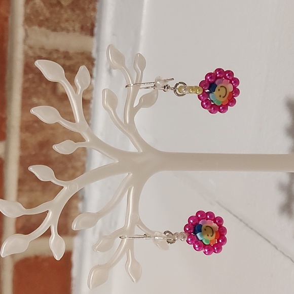 Children's Fashion Smiley Face Necklace , Bracelet, and Earring Set - Picture 9 of 9